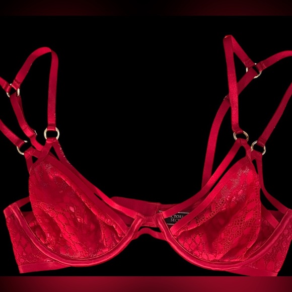 Victoria’s Secret Very Sexy Red Lace Unlined Strappy Bra - Picture 3 of 5